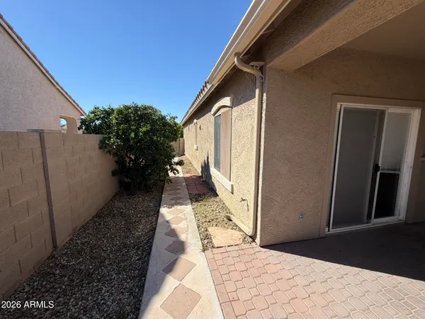$409,000 | 381 South 165th Drive, Goodyear, AZ 85338