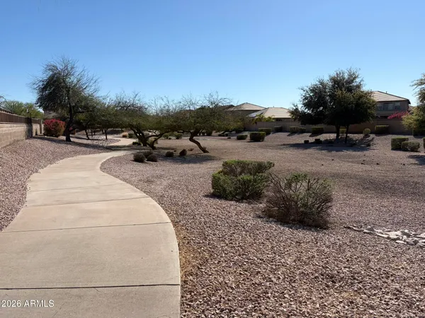 $409,000 | 381 South 165th Drive, Goodyear, AZ 85338