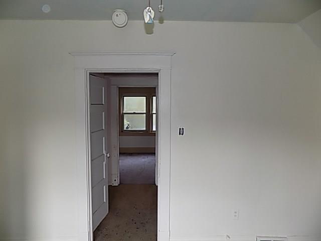 212 Rustic Avenue Pittsburgh, PA 15210 - Photo 6 of 25 Gallery Image 6