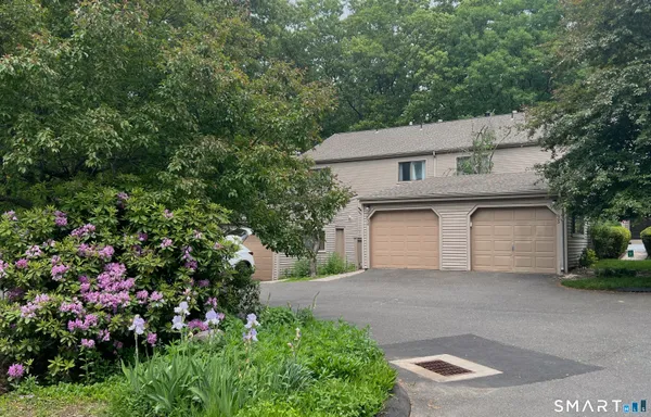 $2,800 | 95 Farmington Chase Crescent, Unit 95, Farmington, CT 06032
