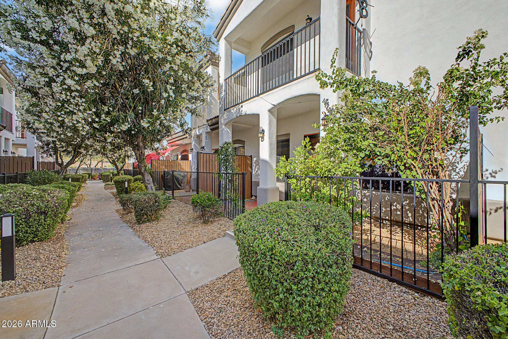 3150 East Beardsley Road, Unit 1071 Phoenix, AZ 85050 - Photo 2 of 40 03 - Beardsley