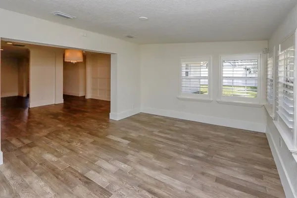 $4,990 | 4307 West Roland Street, Tampa, FL 33609