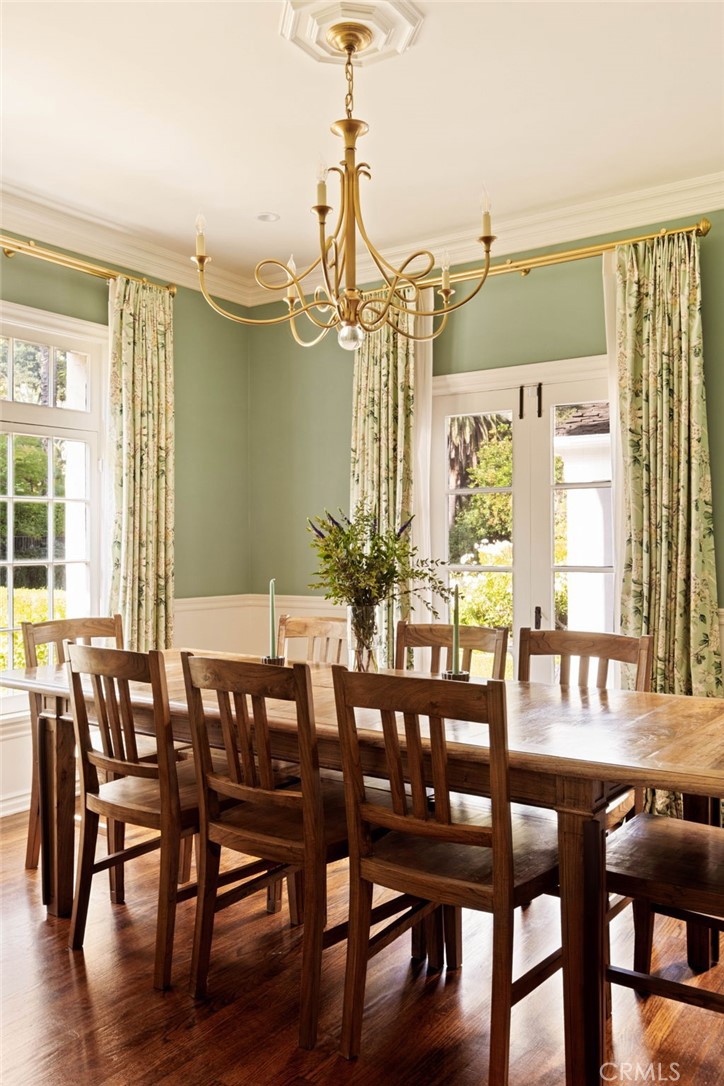 2454 Ridgeway Road San Marino, CA 91108 - Photo 10 of 34 DINING ROOM 3