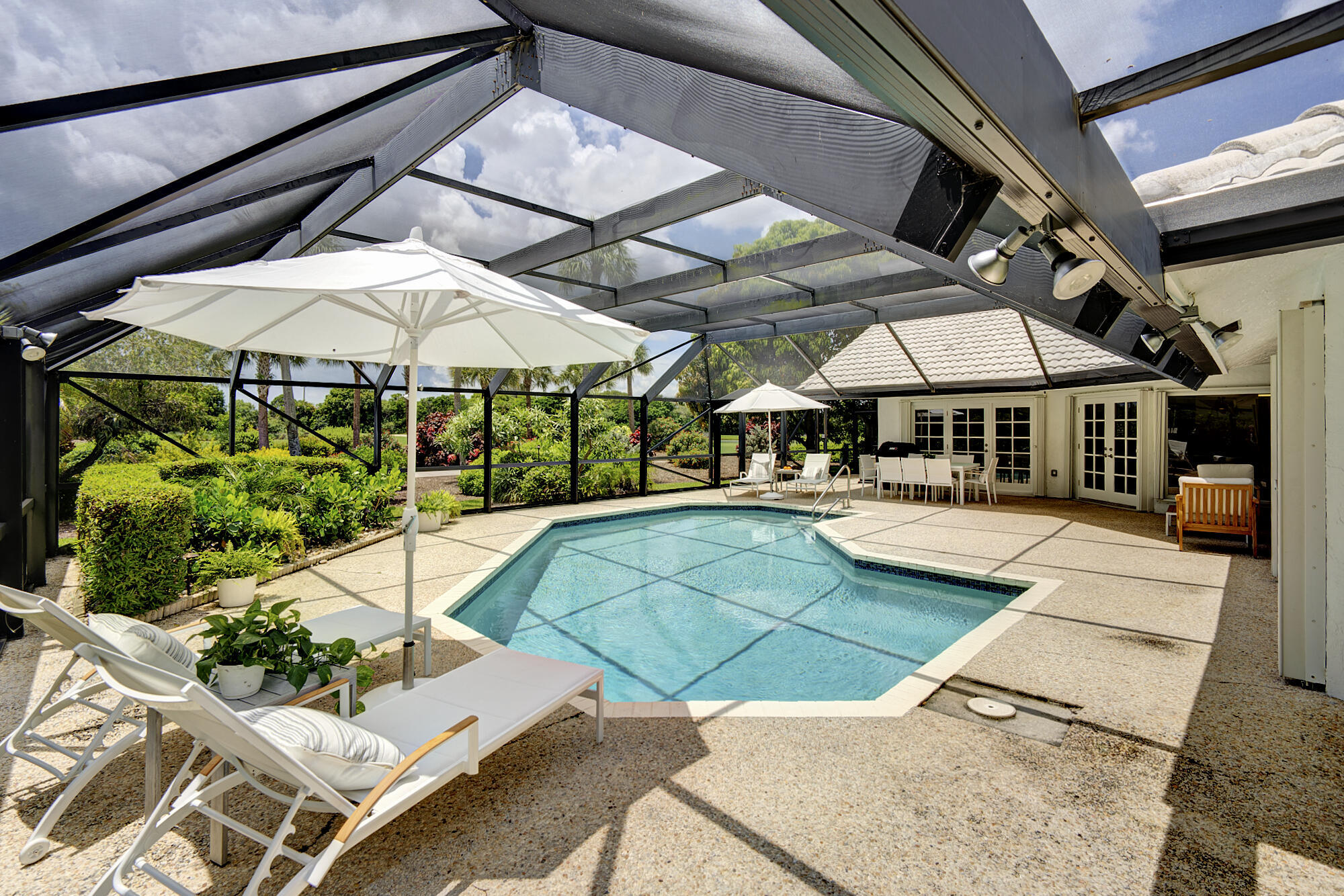 10252 Shireoaks Lane Boca Raton, FL 33498 - Photo 42 of 51 037R_F
