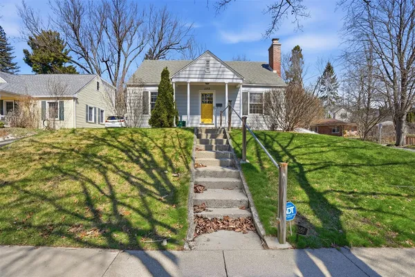 $3,000 | 1102 Arborview Boulevard, Ann Arbor, MI 48103