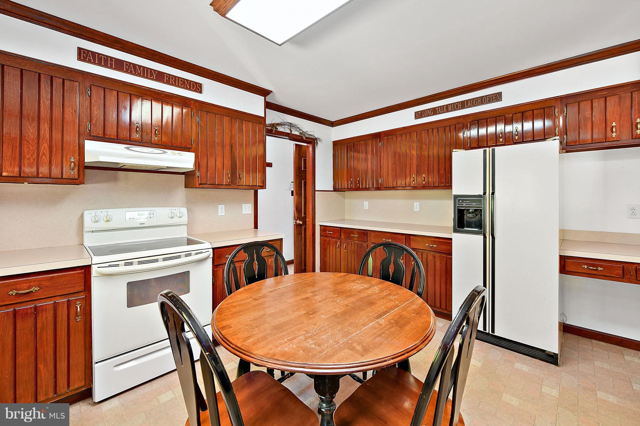 9108 Ebenezer Road Whaleyville, MD 21872 - Photo 19 of 32 Kitchen