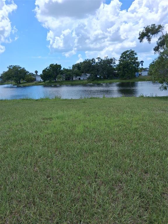 6614 Sabina Road Sarasota, FL 34243 - Photo 2 of 3