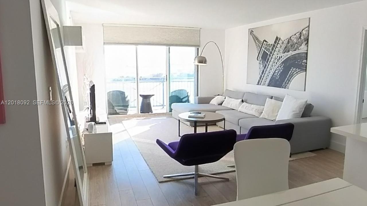 90 Alton Road, Unit 1804 Miami Beach, FL 33139 - Photo 9 of 42