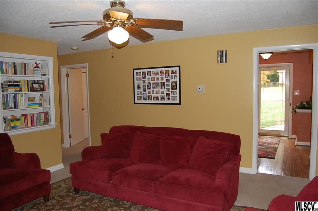 2199 Horseshoe Bend Road Northeast Hickory, NC 28601 - Photo 3 of 24 Gallery Image 3