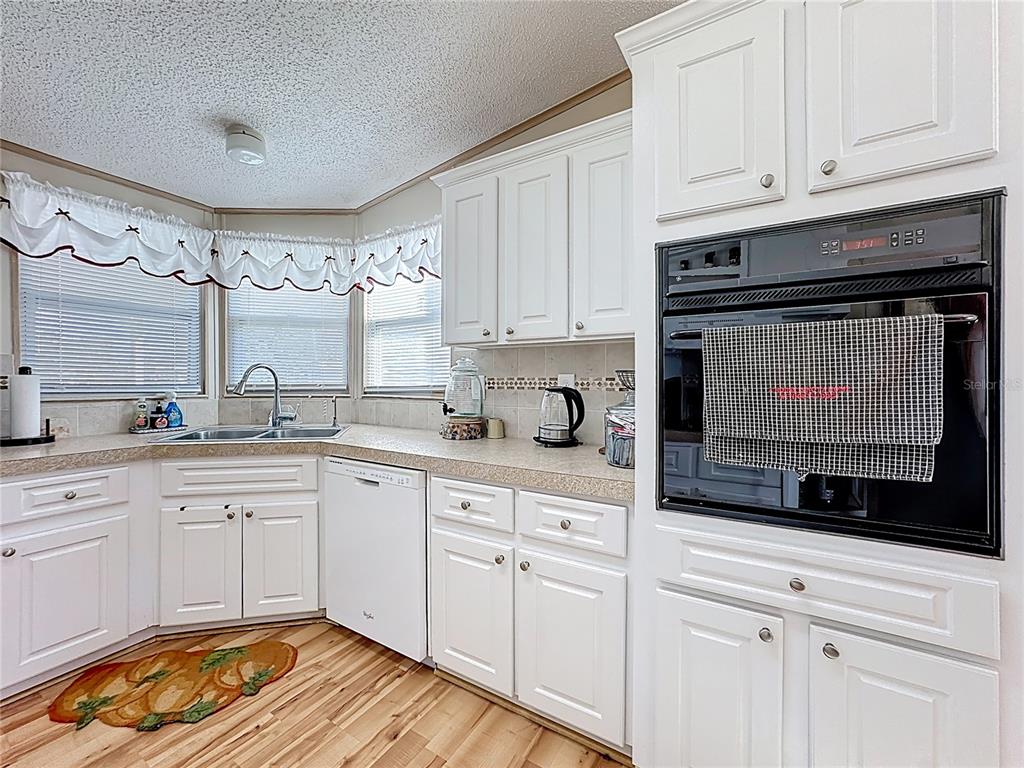 3016 Manatee Road Tavares, FL 32778 - Photo 15 of 38 Gallery Image 15