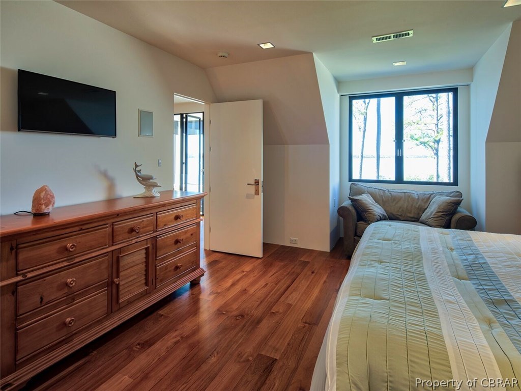 1744 Tyndall Point Road Gloucester Point, VA 23062 - Photo 25 of 47 Another view of additional bedroom.