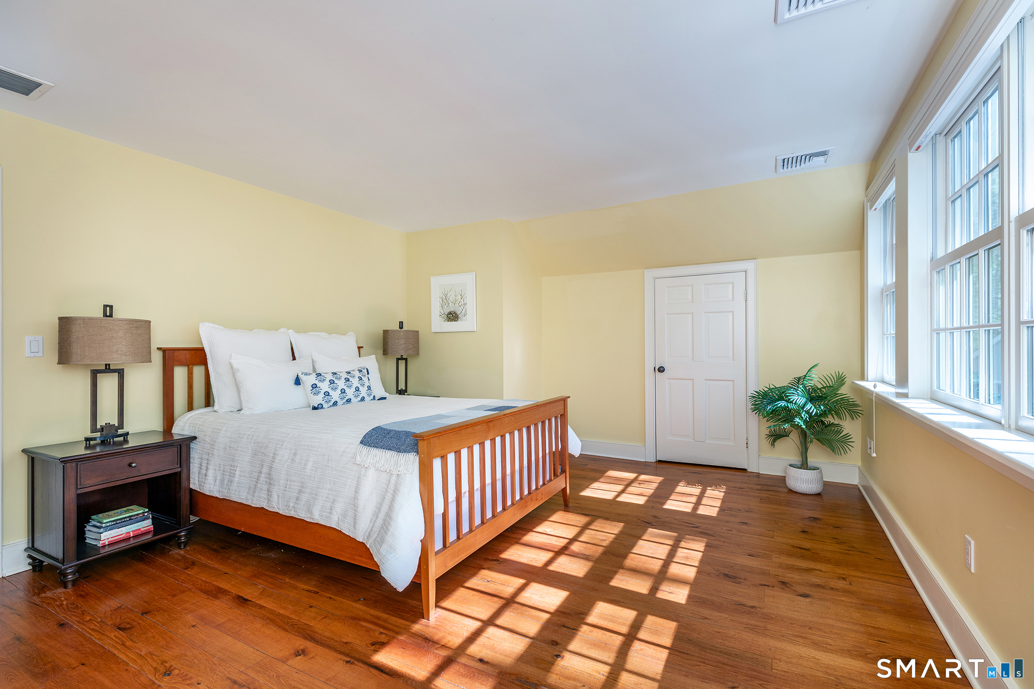 18 Curtis Road Washington, CT 06793 - Photo 17 of 32 Second Floor Bedroom, spacious and light filled.