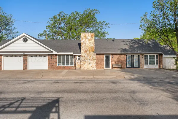 $450,000 | 7201 Jameson Road, Amarillo, TX 79106