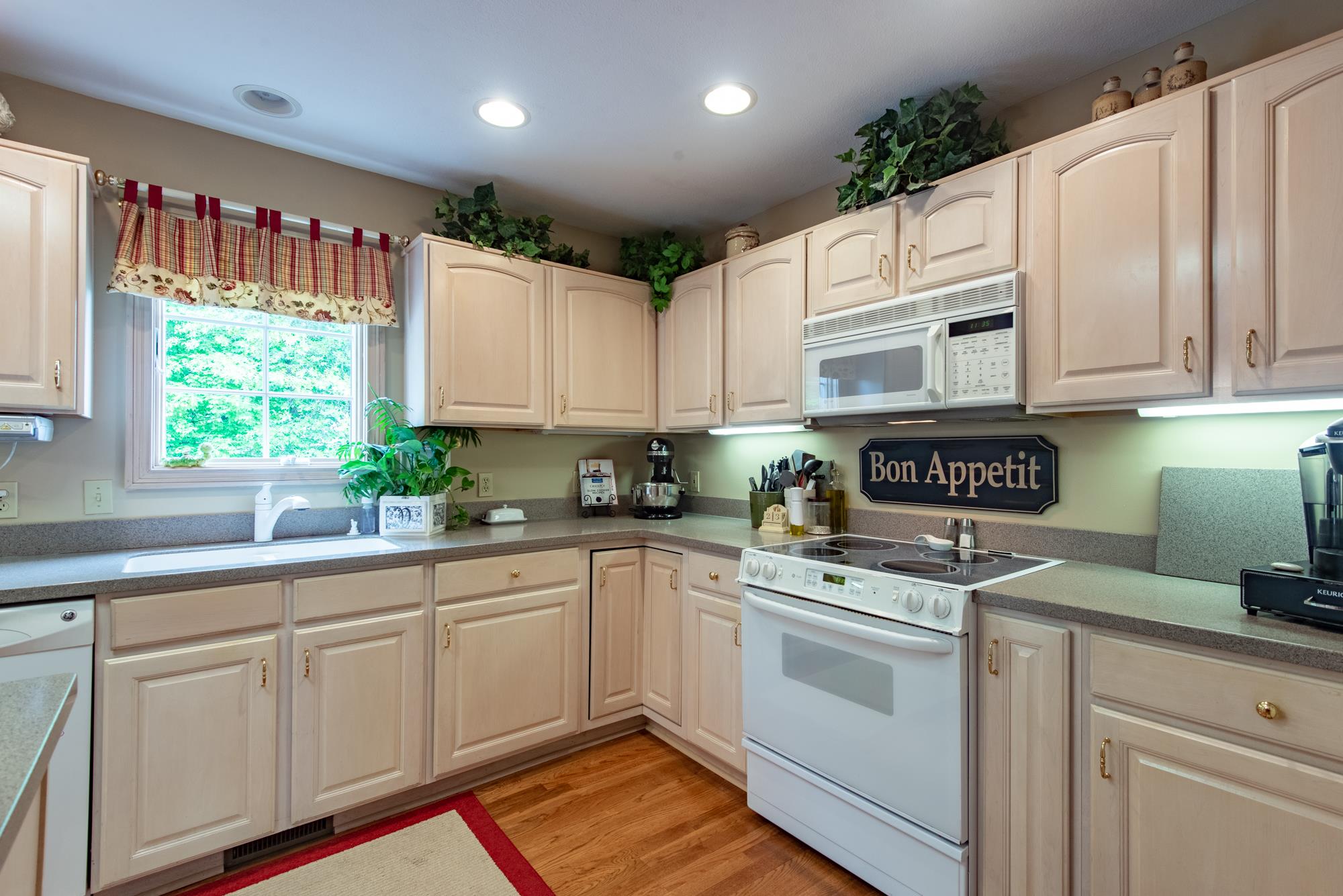 2130 York Ridge Place Fort Wayne, IN 46818 - Photo 11 of 34