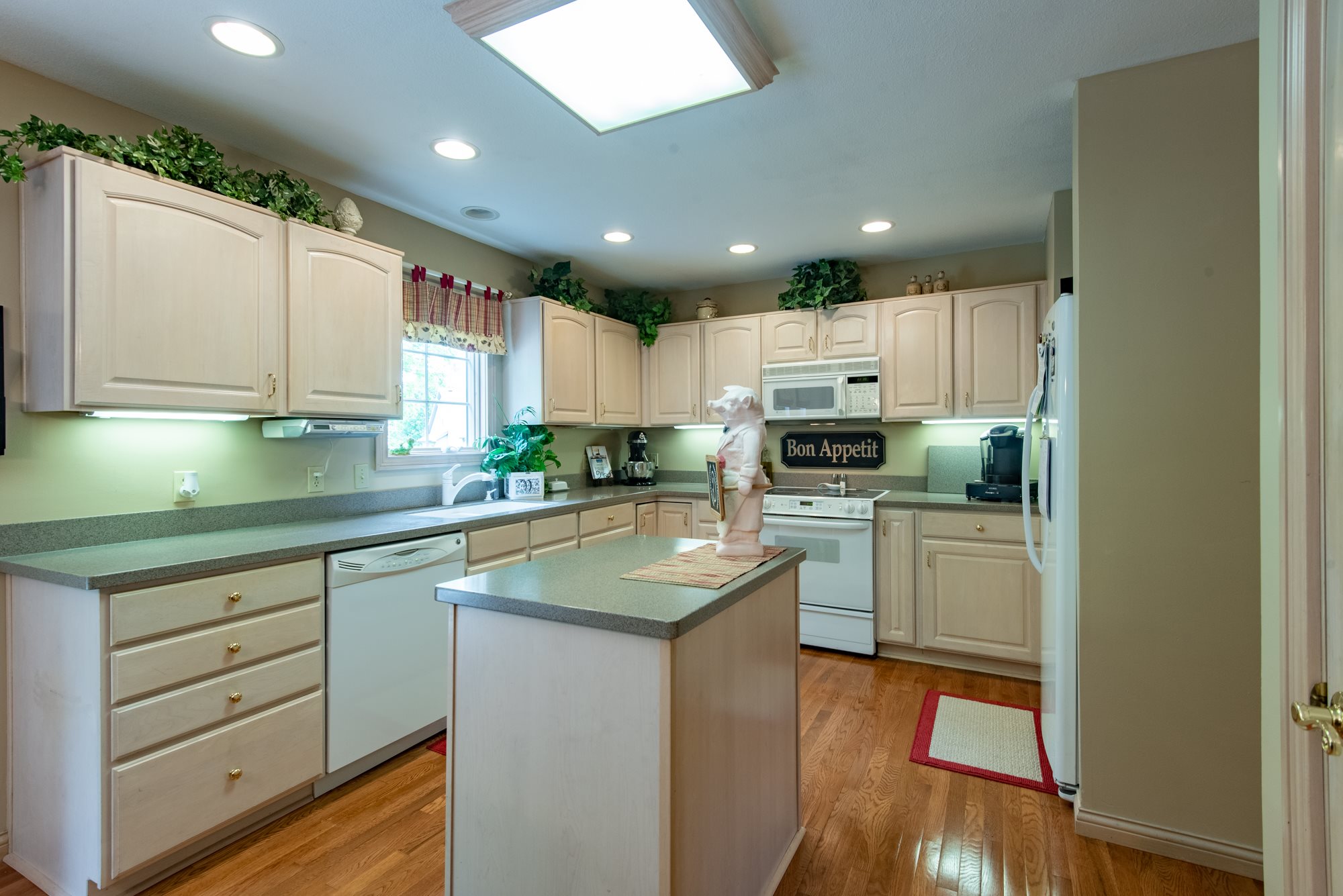 2130 York Ridge Place Fort Wayne, IN 46818 - Photo 10 of 34