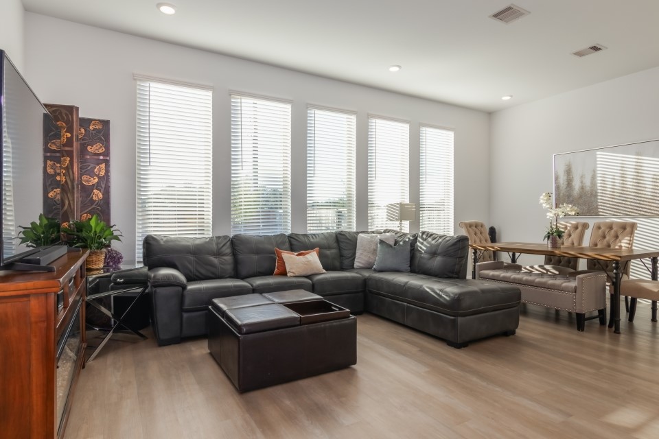 10622 Cabot Trail Rosharon, TX 77583 - Photo 9 of 30