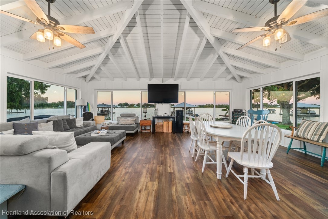 59 Twin Lakes Road Lake Placid, FL 33852 - Photo 3 of 45 STUNNING lake views from the family room