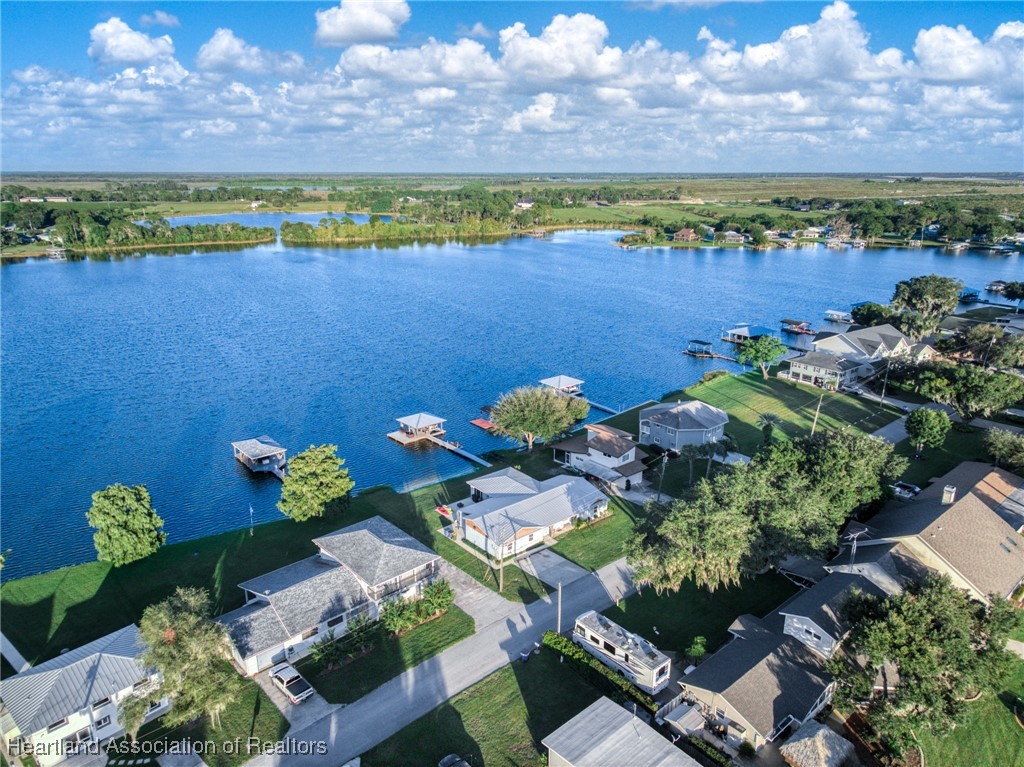 59 Twin Lakes Road Lake Placid, FL 33852 - Photo 37 of 45 Lake Redwater also leads to Little Redwater lake!