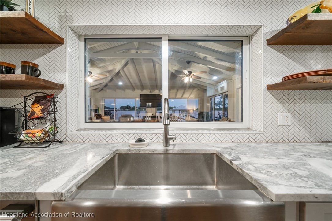 59 Twin Lakes Road Lake Placid, FL 33852 - Photo 9 of 45