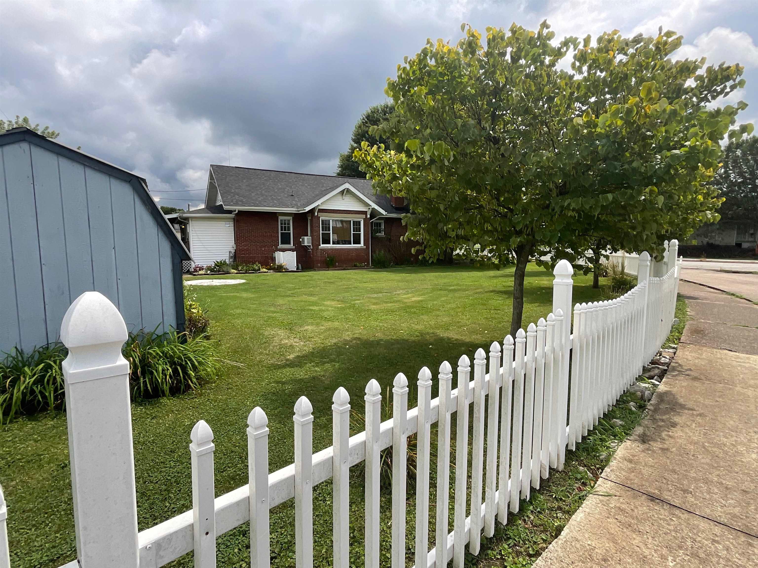 3318 Waverly Road Huntington, WV 25704 - Photo 2 of 31 Gallery Image 2