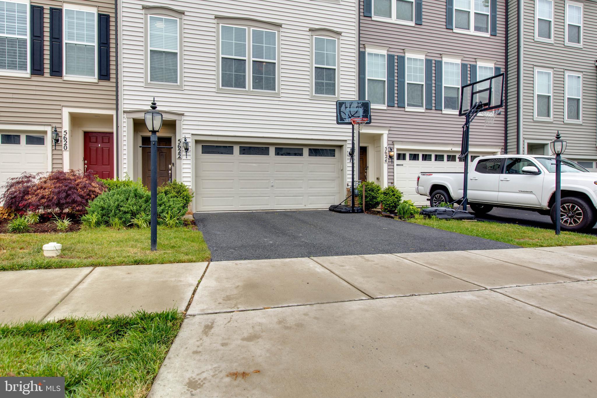 5622 Scott Ridge Place Frederick, MD 21704 - Photo 4 of 50