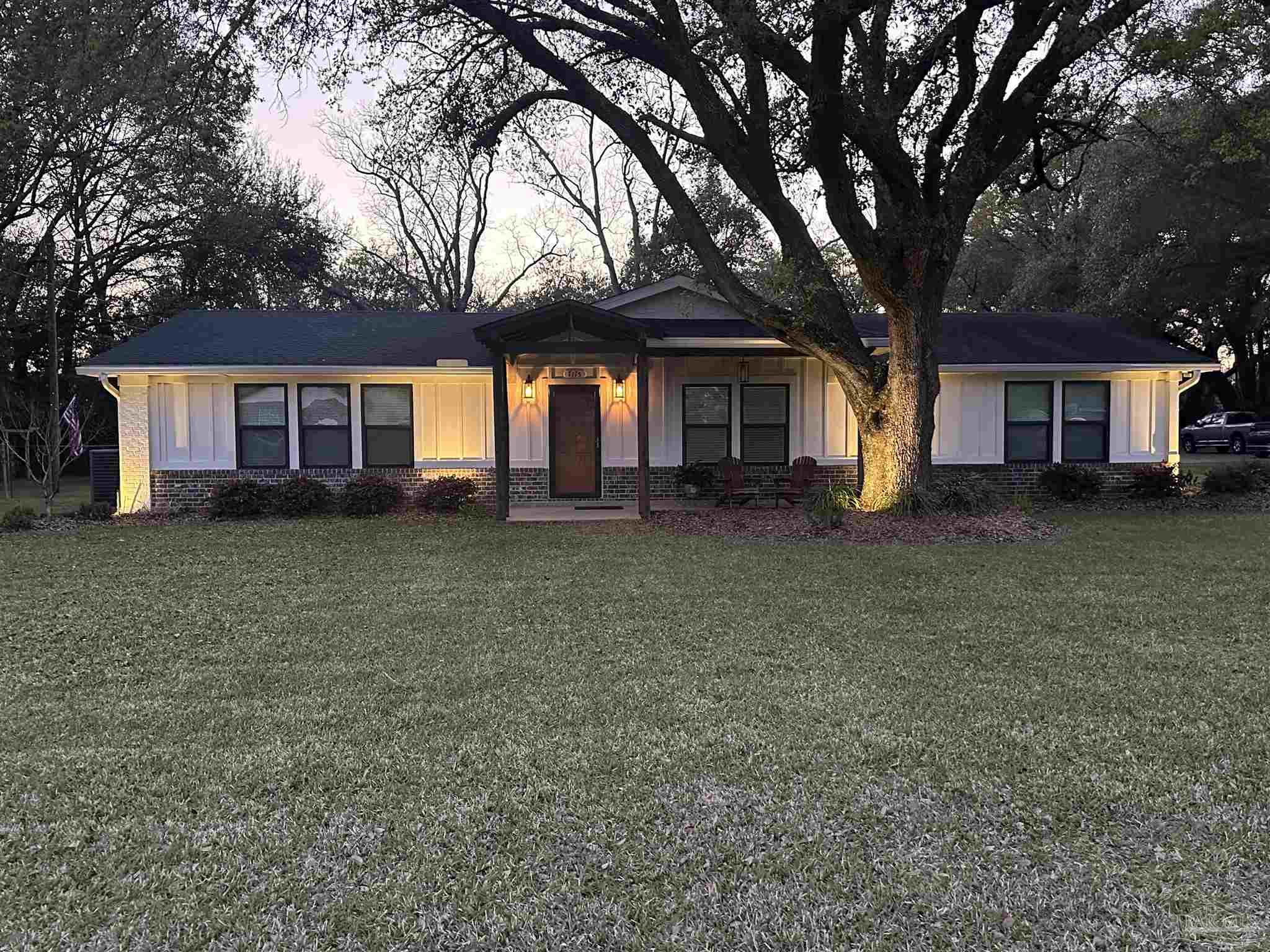 7175 Wallace Drive Pace, FL 32571 - Photo 2 of 71