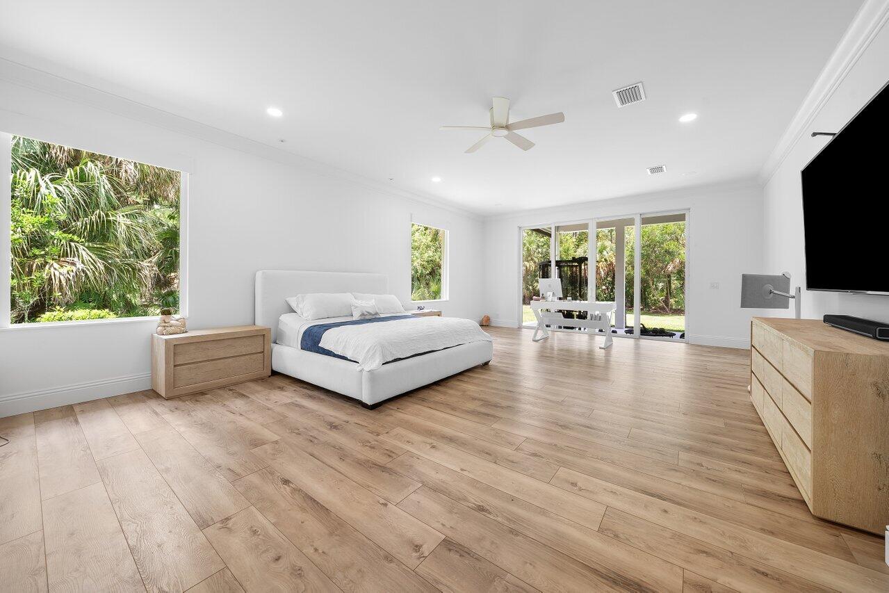 11871 160th Road North Jupiter, FL 33478 - Photo 16 of 66 Primary Suite