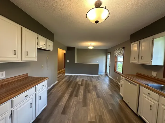 $319,995 | 226 Walnut Street, Belmont, WI 53510