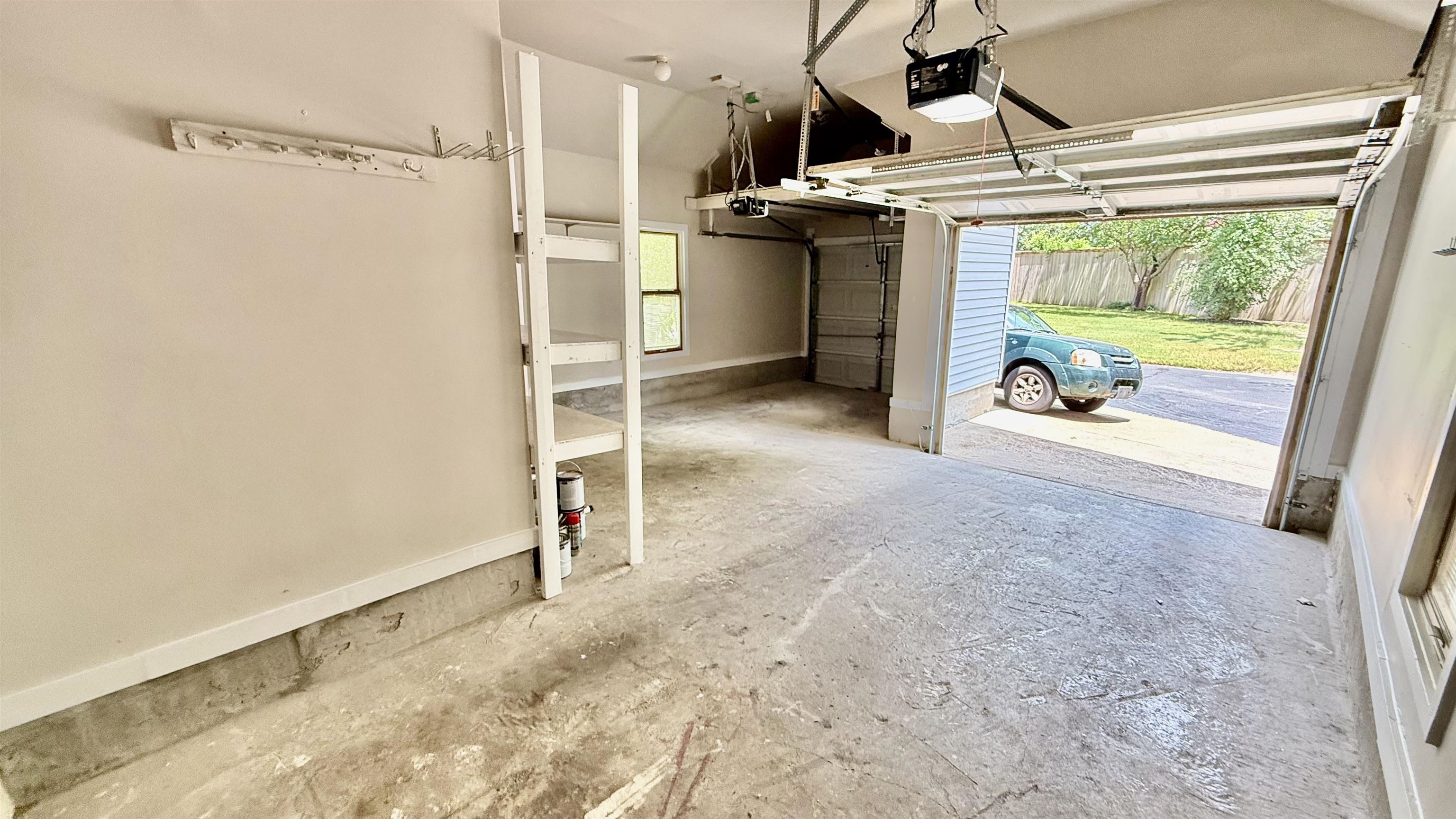 184 Marrakesh Circle Memphis, TN 38103 - Photo 29 of 34 a view of a storage & utility room