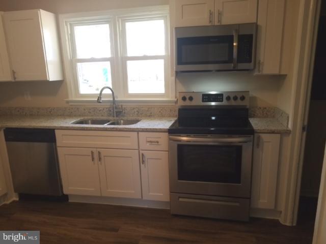 212 Musselman Road Fredericksburg, VA 22405 - Photo 3 of 8 Kitchen