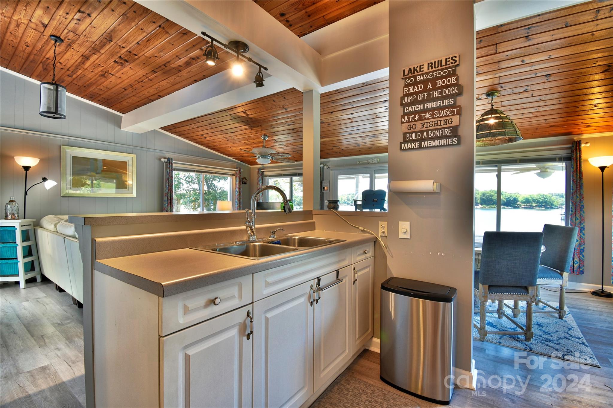150 Shoreline Road Badin Lake, NC 28127 - Photo 14 of 48 Gallery Image 14