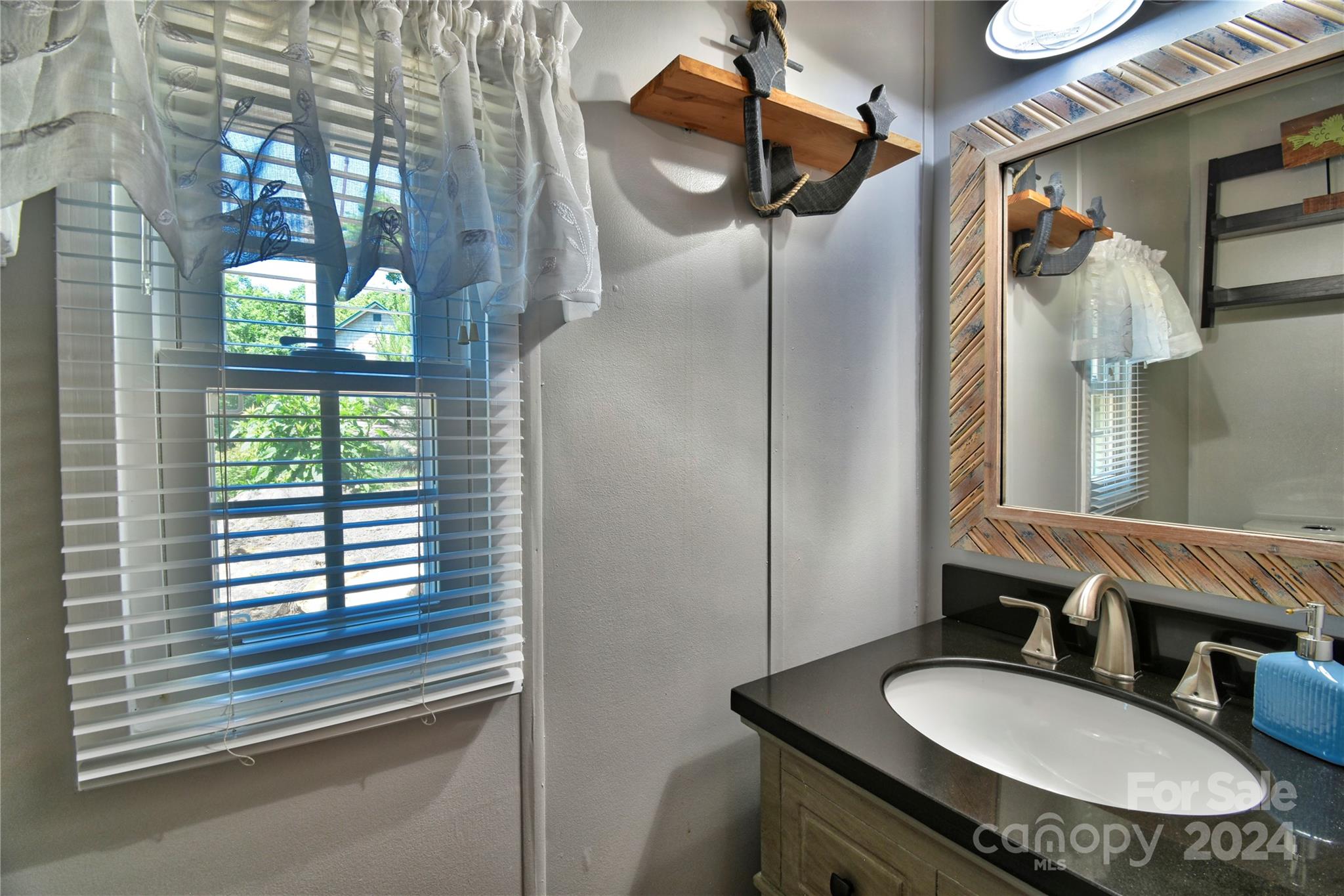 150 Shoreline Road Badin Lake, NC 28127 - Photo 33 of 48 Gallery Image 33