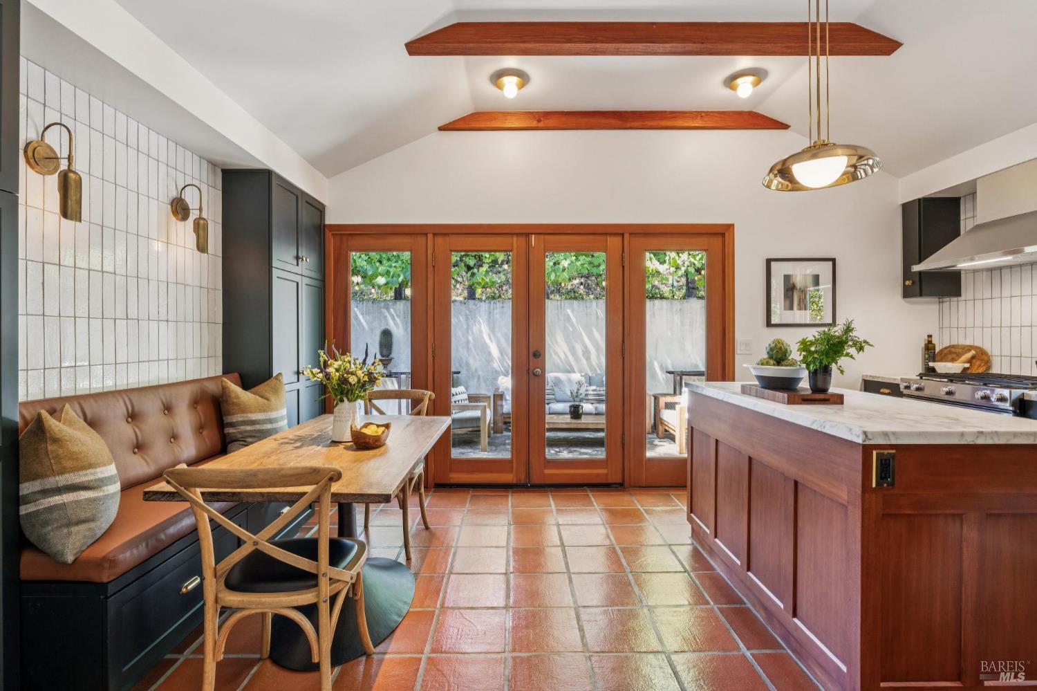 12405 Flicker Hill Road Glen Ellen, CA 95442 - Photo 15 of 58