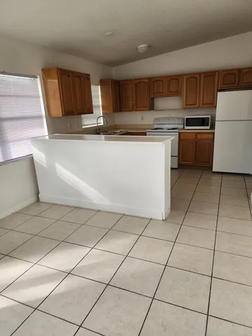 $1,345 | 139 Roosevelt Avenue, Unit D, Cocoa Beach, FL 32931