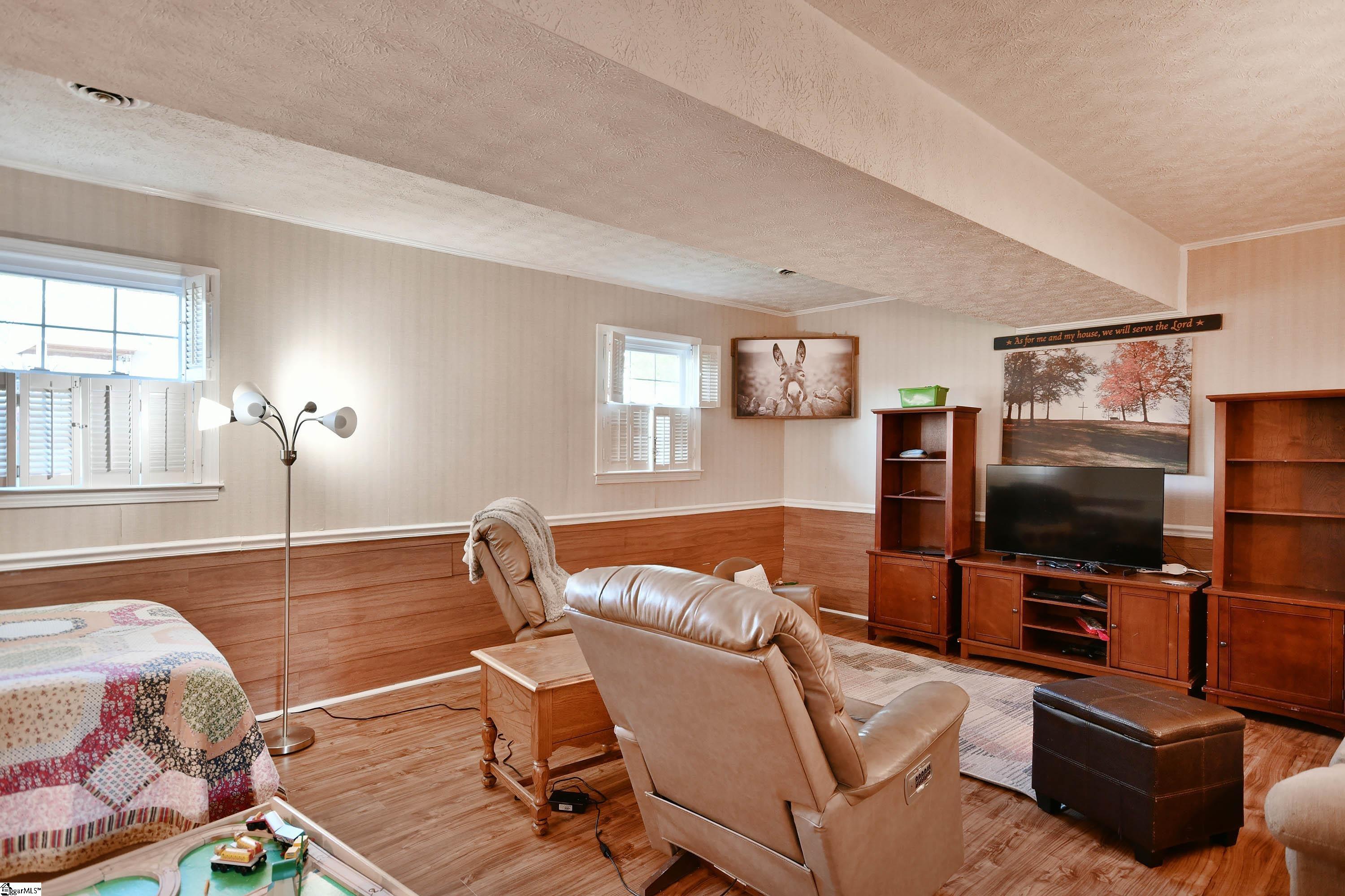 212 Brookmere Road Simpsonville, SC 29681 - Photo 25 of 37 Gallery Image 25