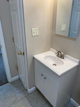 363 Hildreth Street, Unit 11 Lowell, MA 01850 - Photo 9 of 10