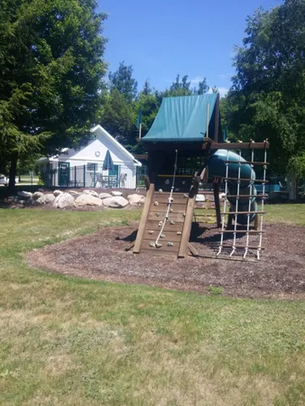 $69,000 | Eagle Ridge Circle, Onekama, MI 49675