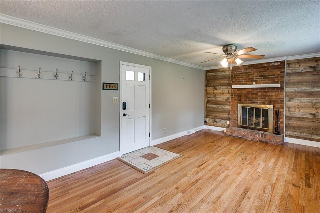 1108 Robinhood Road High Point, NC 27262 - Photo 22 of 26 Gallery Image 22