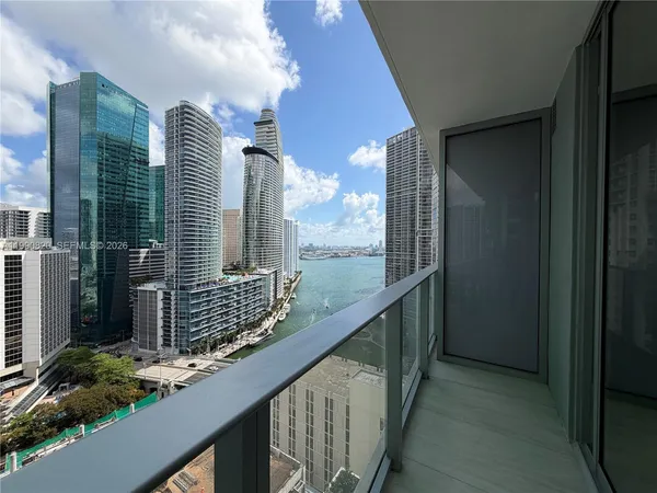 $4,500 | 77 Southeast 5th, Unit 2604, Miami, FL 33131