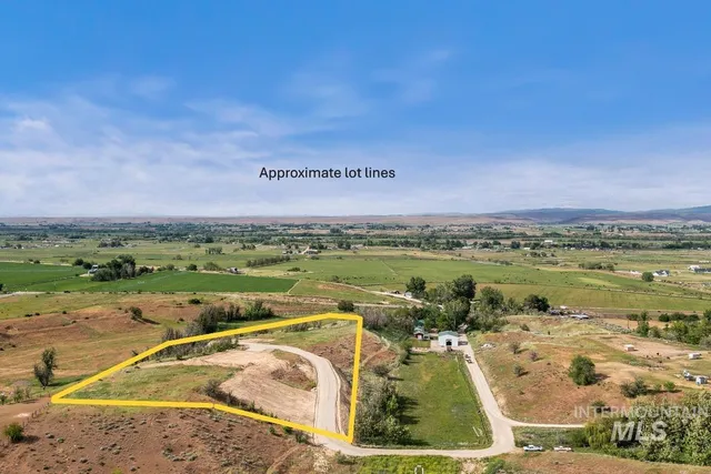 $399,000 | Lot 2 Patriot Lane, Emmett, ID 83617