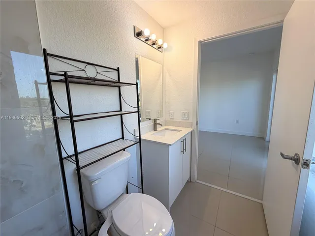 $2,550 | 25823 Southwest 145th Avenue, Miami, FL 33170