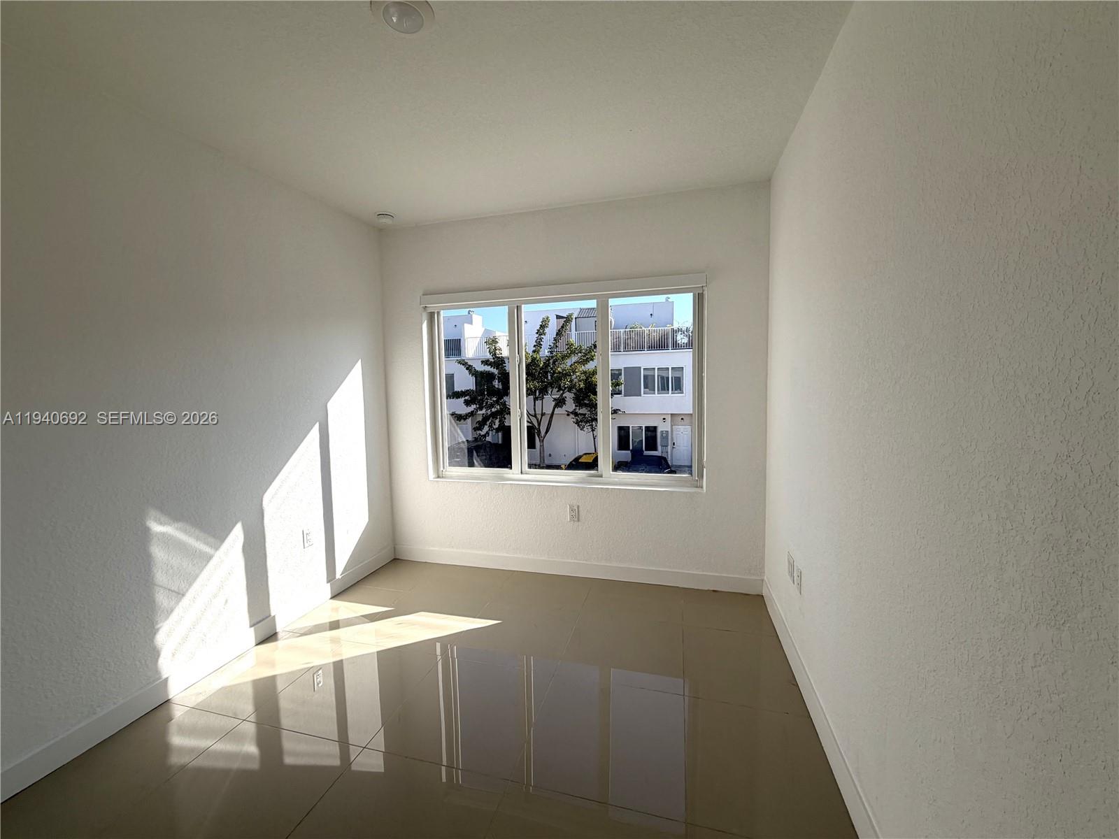 25823 Southwest 145th Avenue Miami, FL 33170 - Photo 9 of 18 a view of entryway