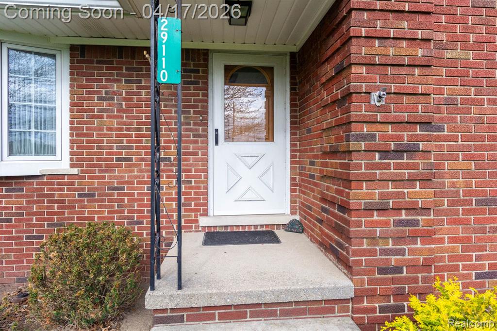 29110 Olmstead Road Flat Rock, MI 48134 - Photo 4 of 49