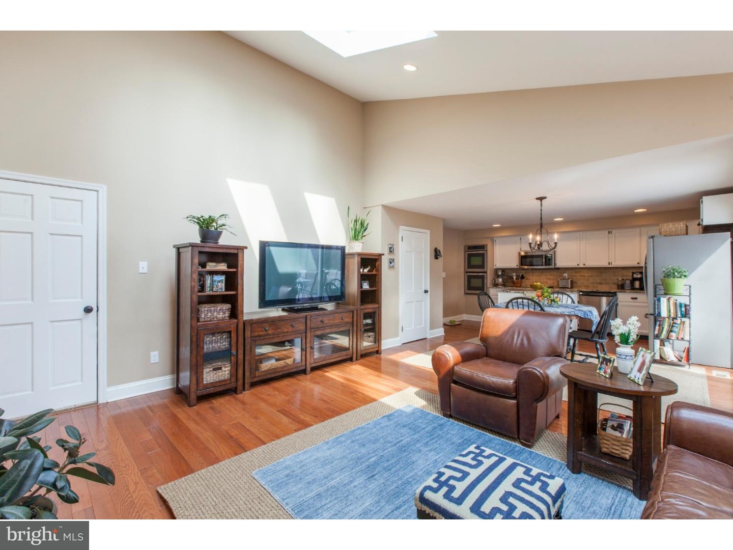 439 Cassatt Road Berwyn, PA 19312 - Photo 4 of 25
