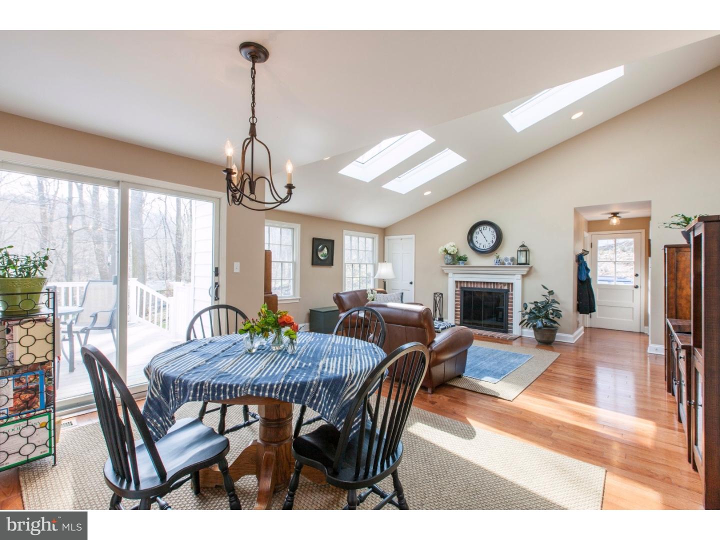 439 Cassatt Road Berwyn, PA 19312 - Photo 6 of 25