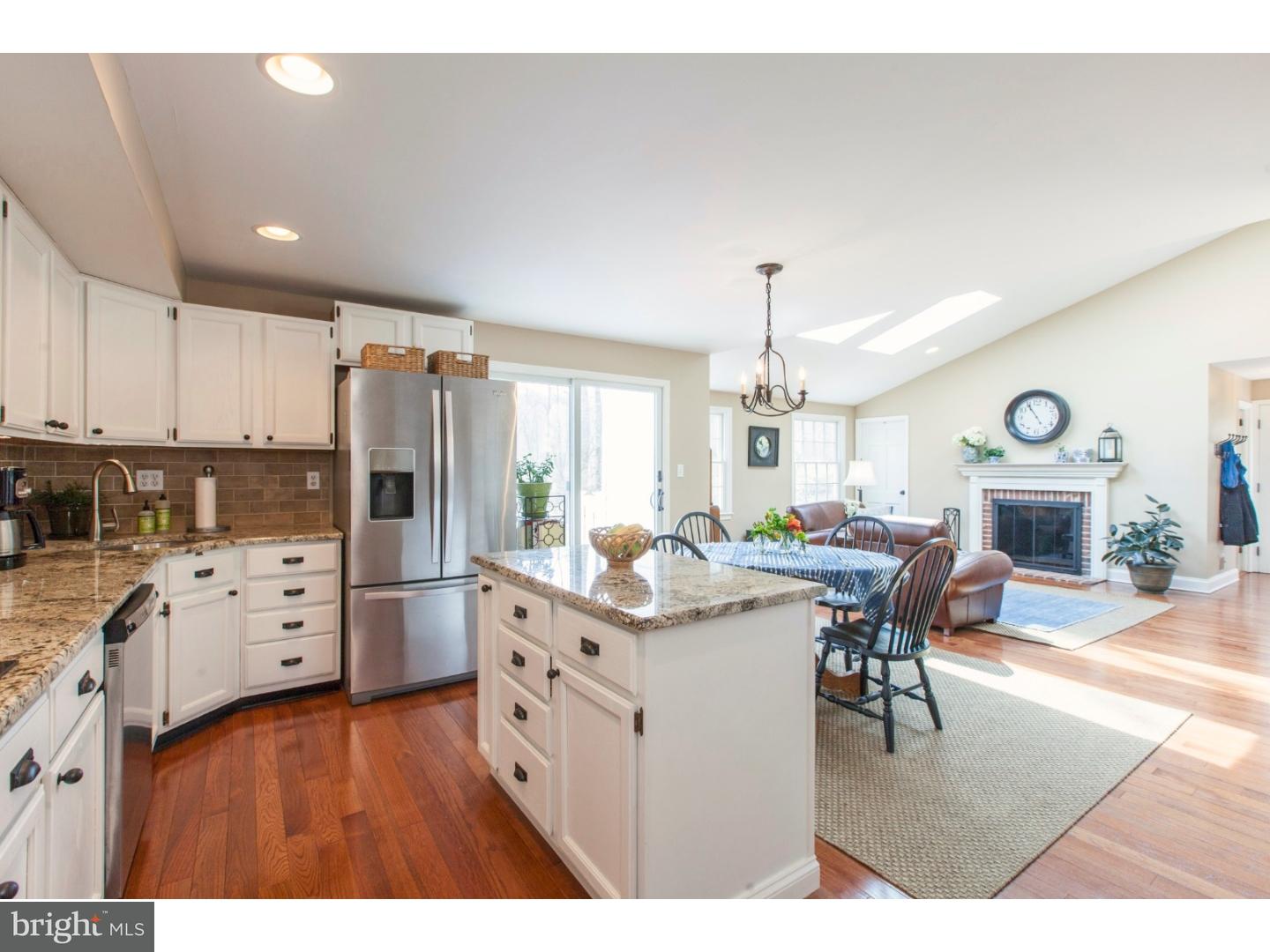 439 Cassatt Road Berwyn, PA 19312 - Photo 7 of 25