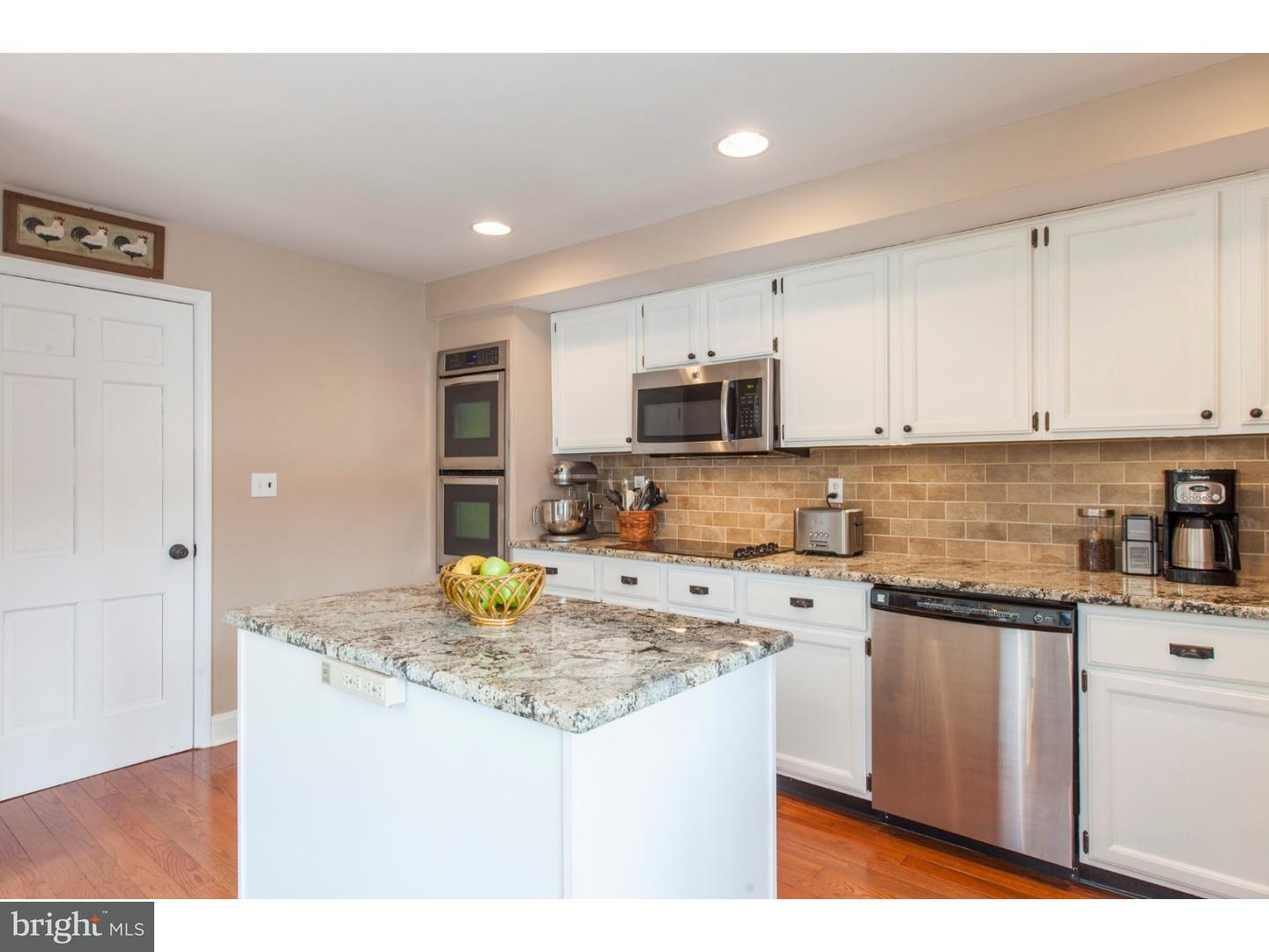 439 Cassatt Road Berwyn, PA 19312 - Photo 8 of 25