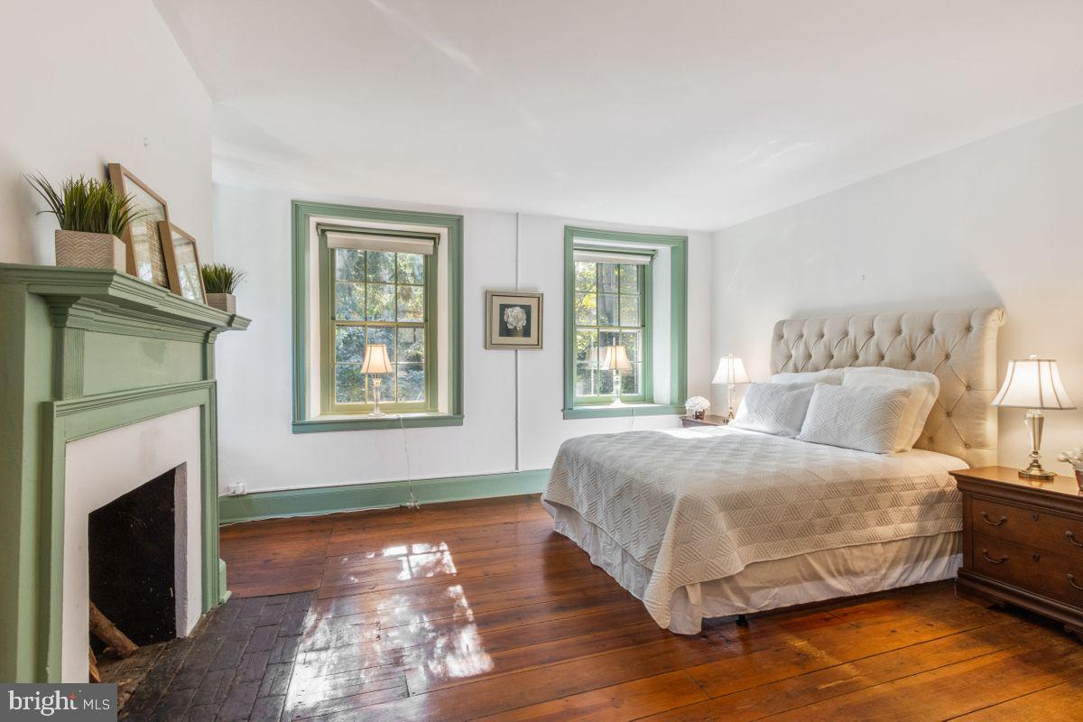 569 Conestoga Road Villanova, PA 19085 - Photo 28 of 52 2nd Floor Main Bedroom with Fireplace