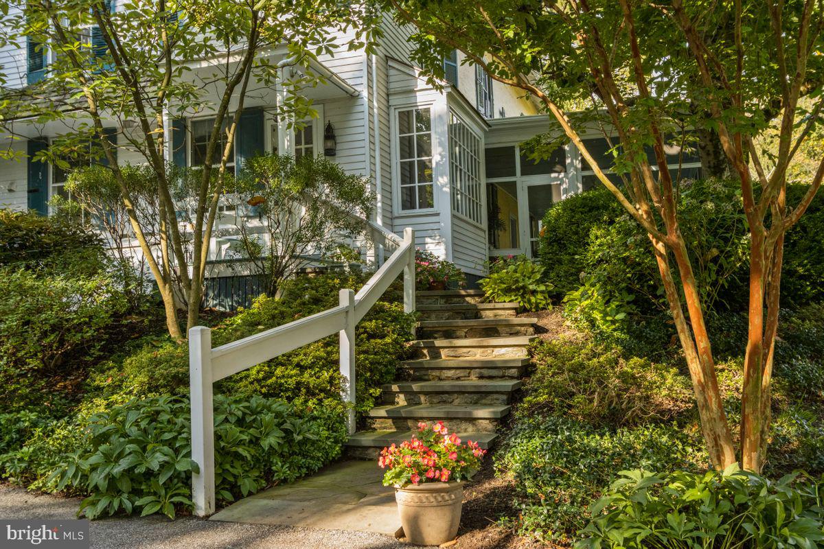 569 Conestoga Road Villanova, PA 19085 - Photo 41 of 52 Side Entrance Way Off Driveway.