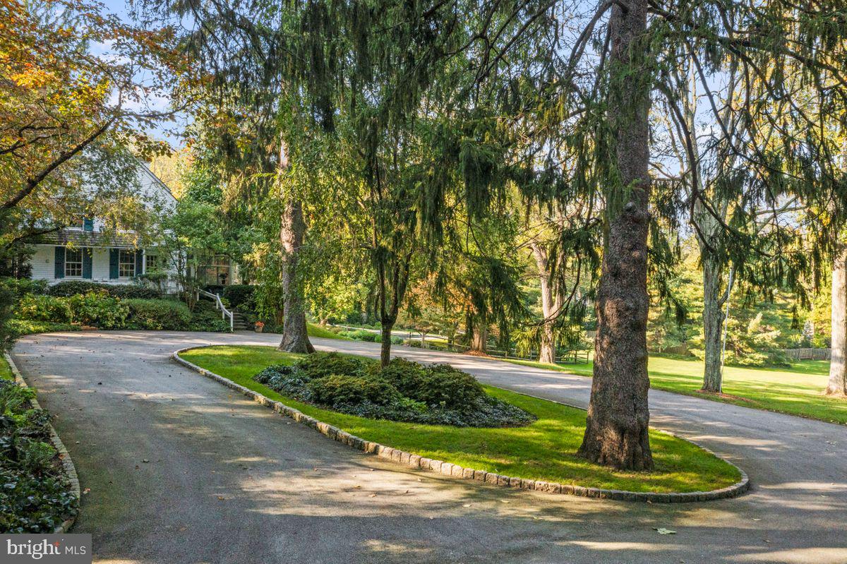 569 Conestoga Road Villanova, PA 19085 - Photo 52 of 52 Large & Wide Circular Drive Can Park Numerous Cars